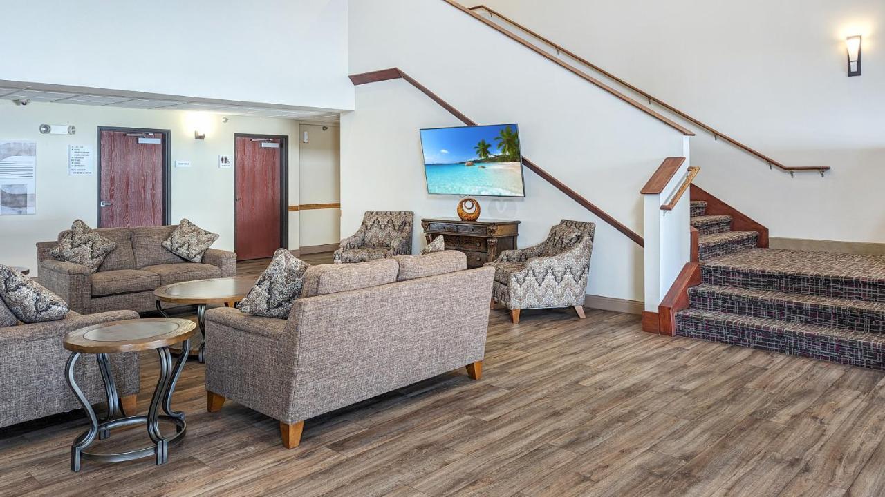 Estherville Hotel&Suites Buitenkant foto