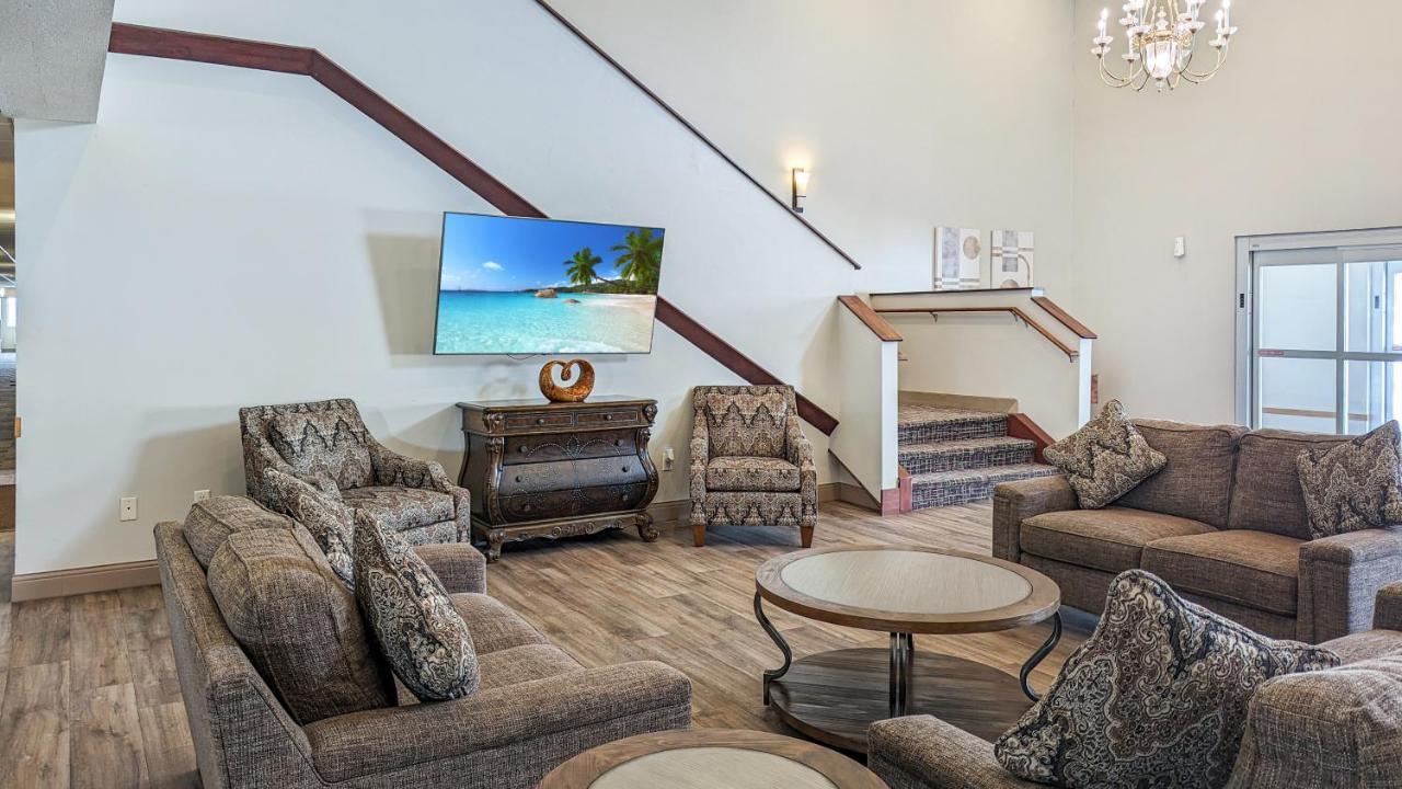 Estherville Hotel&Suites Buitenkant foto