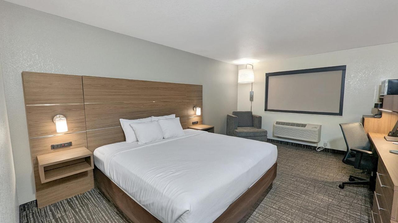 Estherville Hotel&Suites Buitenkant foto
